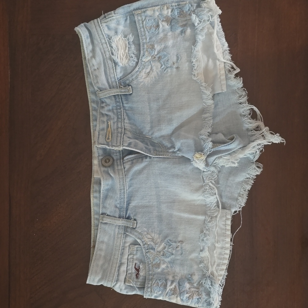 Hollister Jean shorts, light blue, size 5